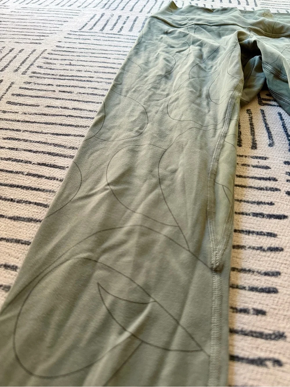 Lululemon Olive Green Patterned High-Rise Leggings